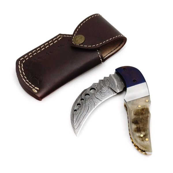 7.25 inch Damascus Steel Handmade Hunting Camping Trekking Pocket Utility Knife, Rams Horn