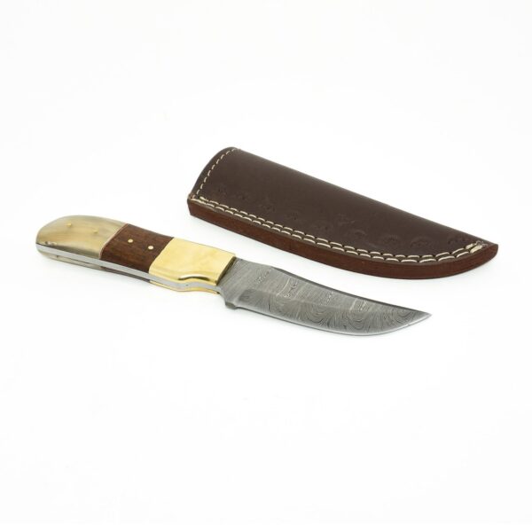 8 Inch Damascus Steel Custom Handmade Groomsmen Gift Camping Utility Collectible Knife, Walnut wood, Rams Horn - Image 3