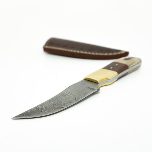 8 Inch Damascus Steel Custom Handmade Groomsmen Gift Camping Utility Collectible Knife, Walnut wood, Rams Horn - Image 4